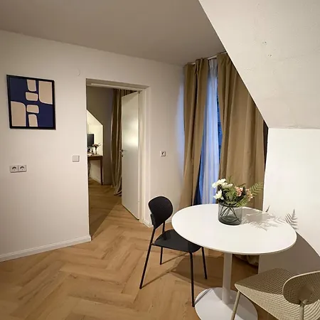 Centrally Located Apartment * Grossing (Liezen)